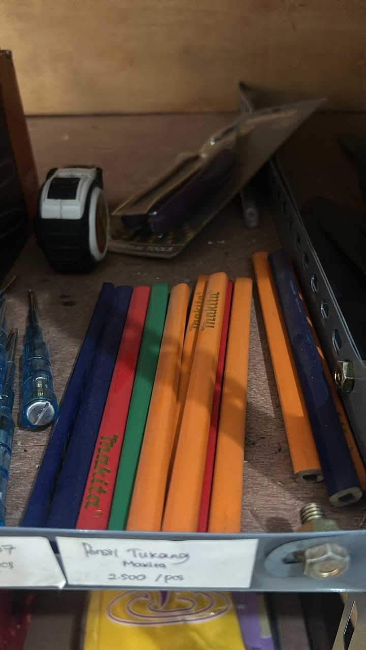 Pensil Tukang foto 1