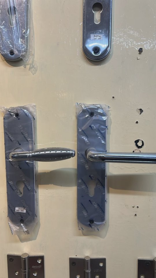Gagang Pintu Bellucci